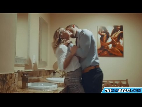 ❤️ Kad krūtiska blondīne pavedina tevi publiskā tualetē ❤️❌ Anāls video pie lv.recetasketo.top ❌️❤